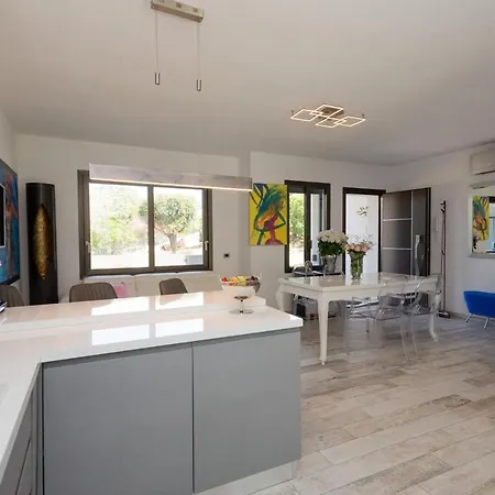 Tetty - Garden & Private Pool Near The Sea פורט וילג'