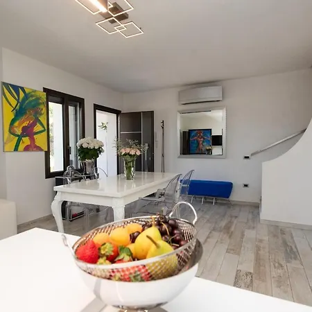 Ferienhaus Tetty - Garden & Private Pool Near The Sea Forte Village