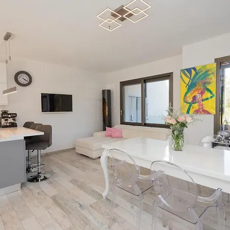 Tetty - Garden & Private Pool Near The Sea * Forte Village