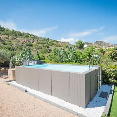 Tetty - Garden & Private Pool Near The Sea Forte Village